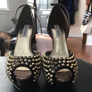Steve Madden Platform Dress Shoe